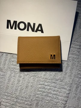 Mona novcanik
