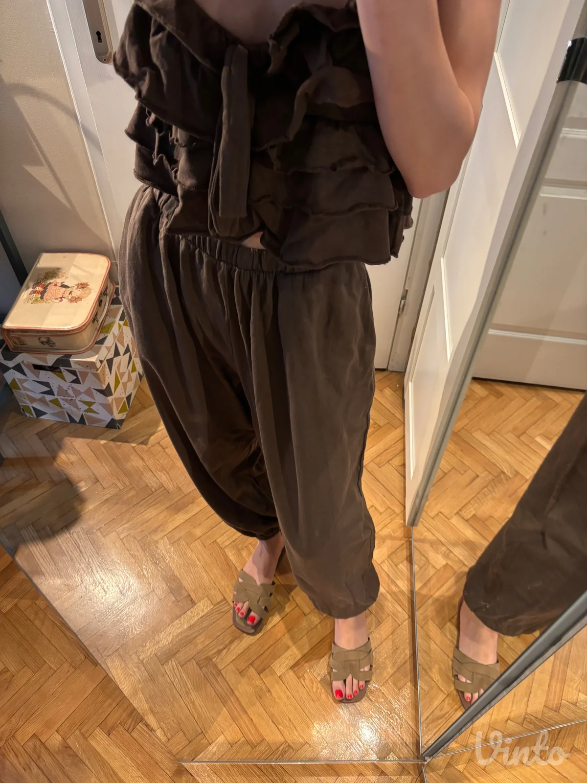 Zara komplet nov