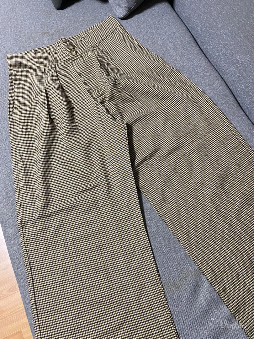 Vintage poslovne pantalone