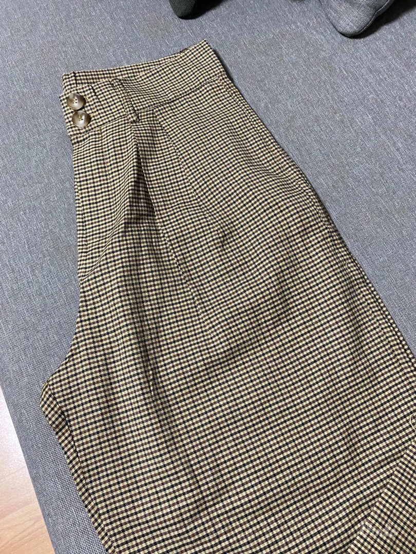 Vintage poslovne pantalone