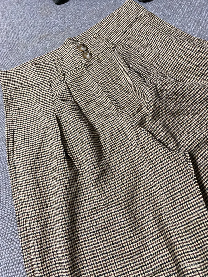 Vintage poslovne pantalone