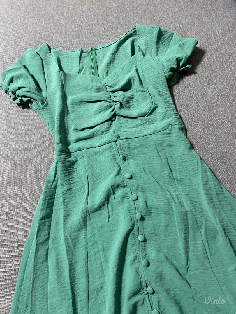 Zelena letnja haljinica