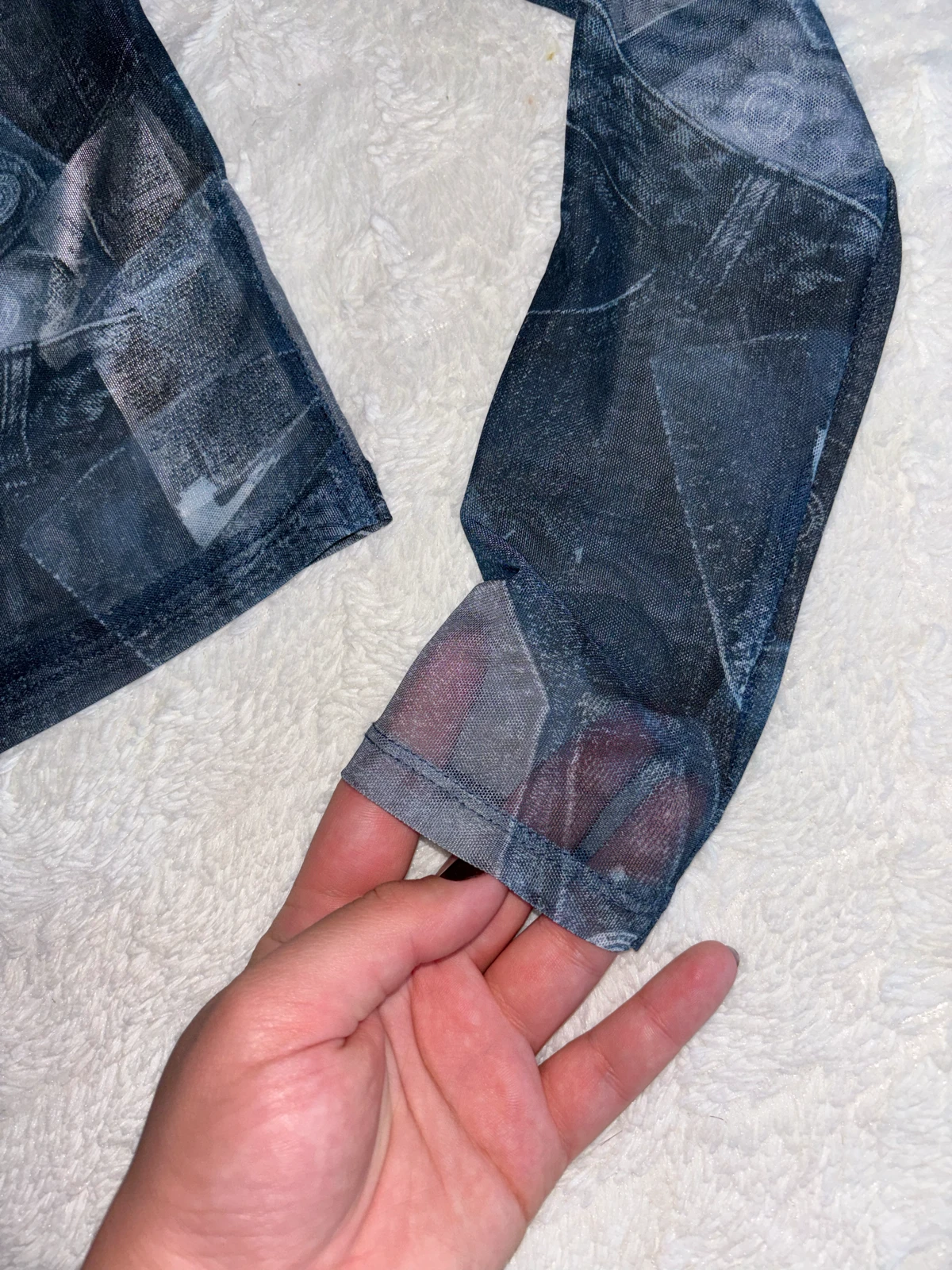 FB Sister (New Yorker) mrežasta majica / denim print (veličina s)