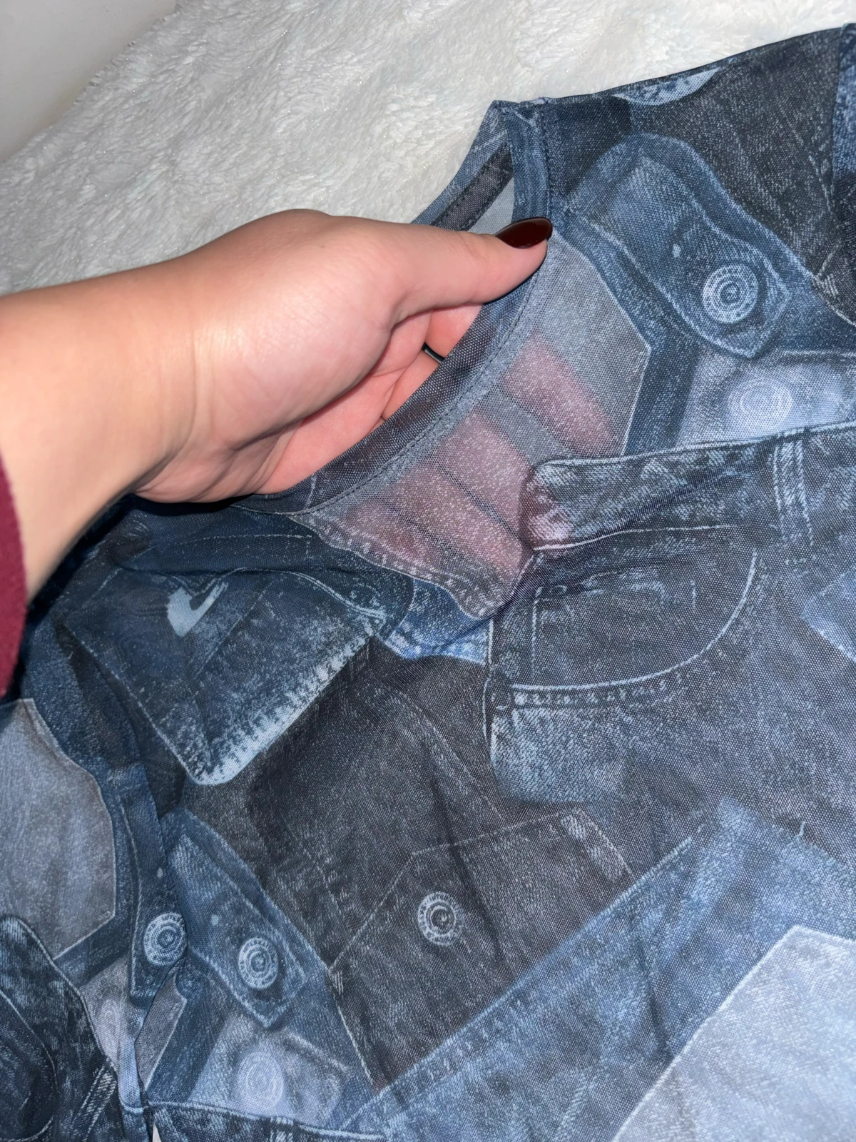 FB Sister (New Yorker) mrežasta majica / denim print (veličina s)
