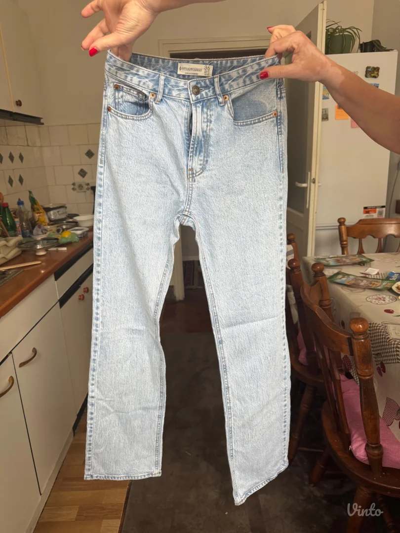 Stradivarius farmerke 36 kao novo