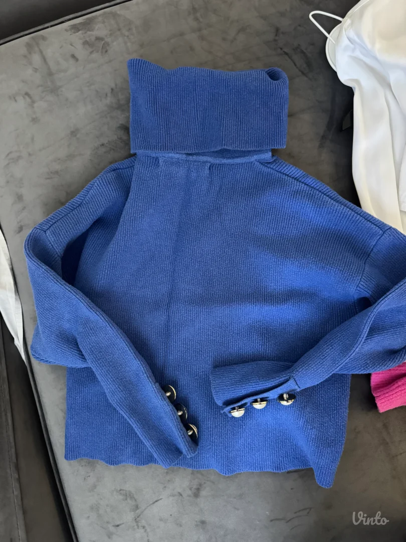 Plavi dzemper butik S/M