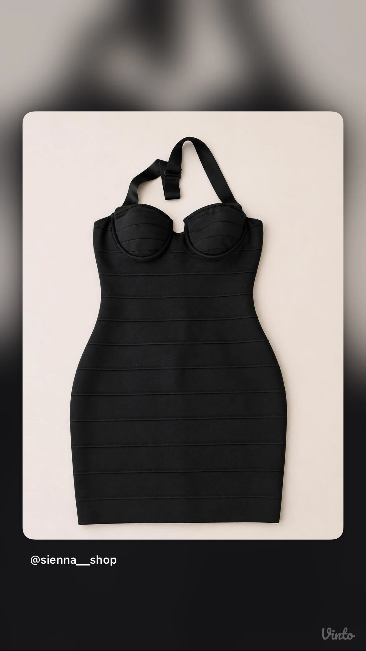 Crna bodycon haljina