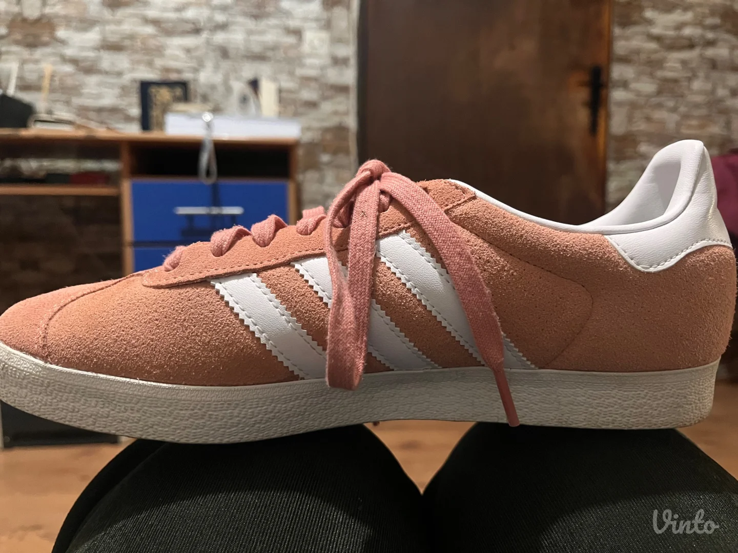 Roze Adidas Gazelle patike