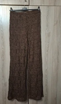 Zenske pantalone cipkaste