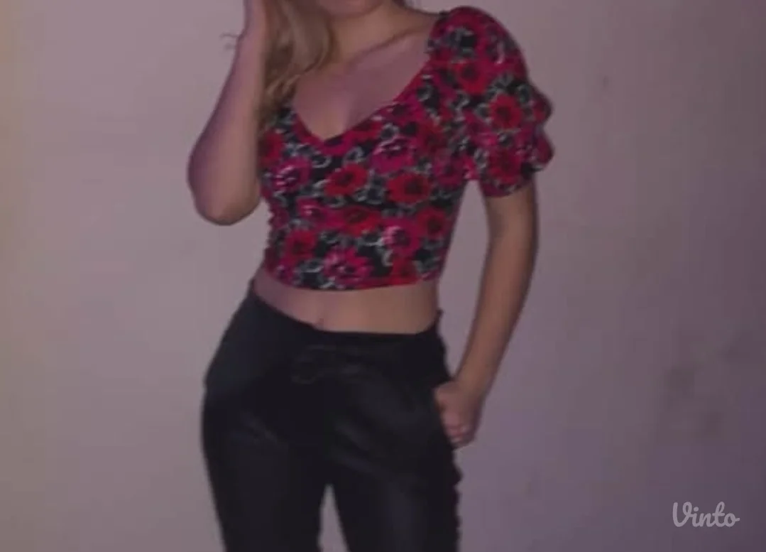 Majica sa puf rukavima