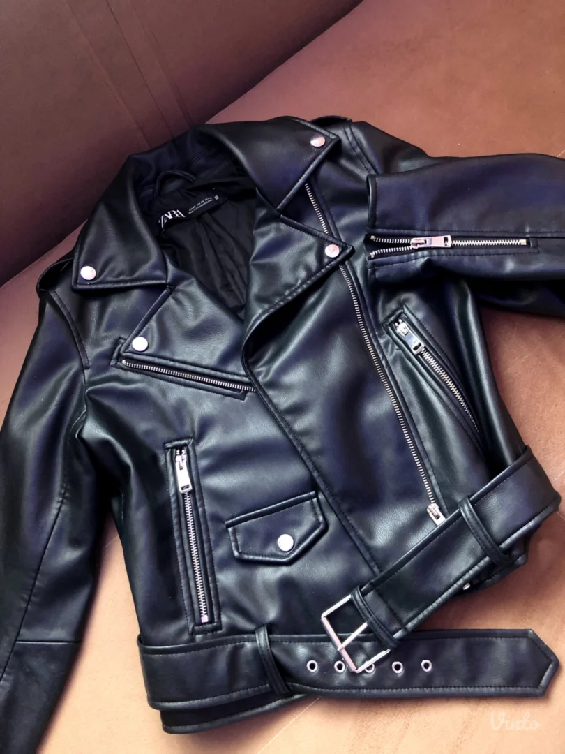 Zara-Crna kozna jakna