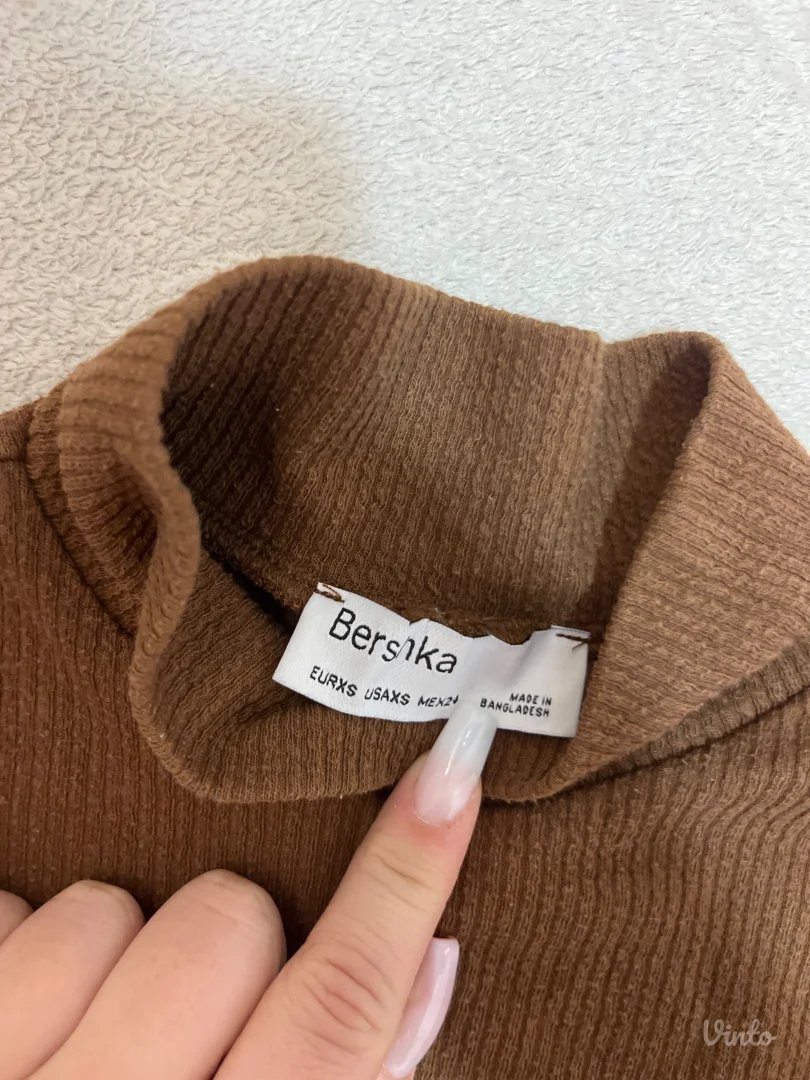 Bershka majica