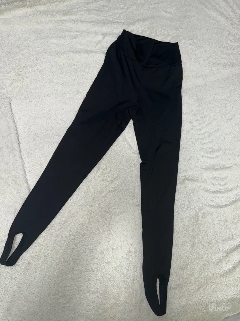 Crne helanke sa stopicom