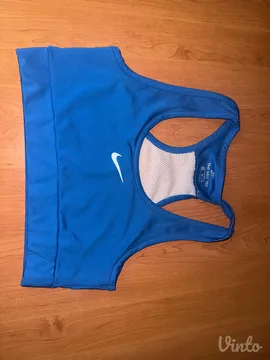 Nike top