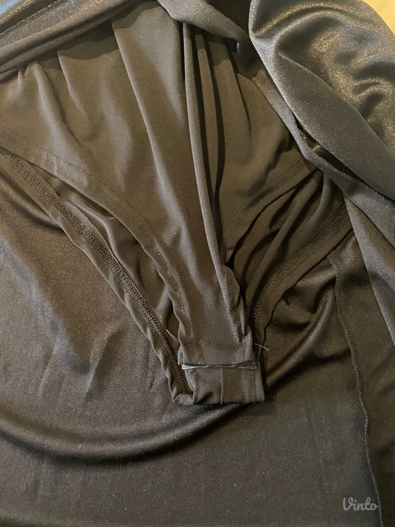 Crna svečana haljina