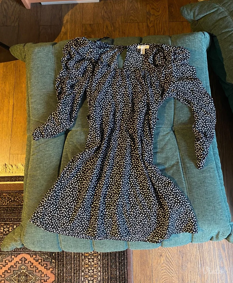 Top shop haljina na tufne