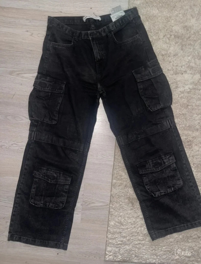 Bershka cargo farmerice, wide leg