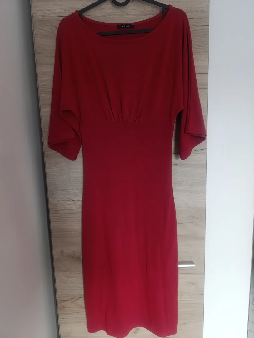 Haljina trikotaza midi uska