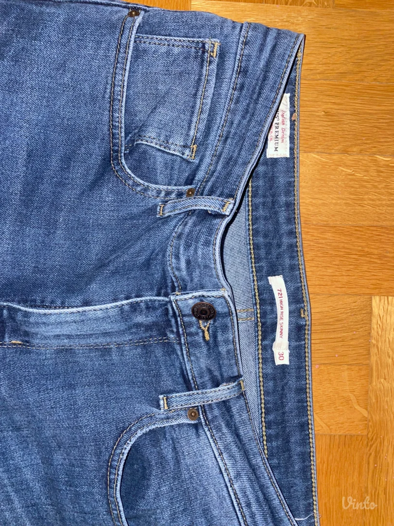 Levis teksas farmerke