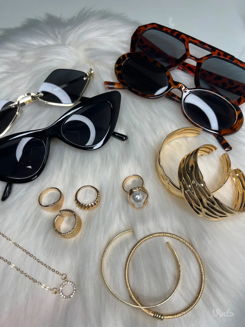 NOVO Set naocara za sunce + set nakita