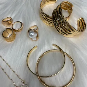 Set nakita od nerdjajuceg celika