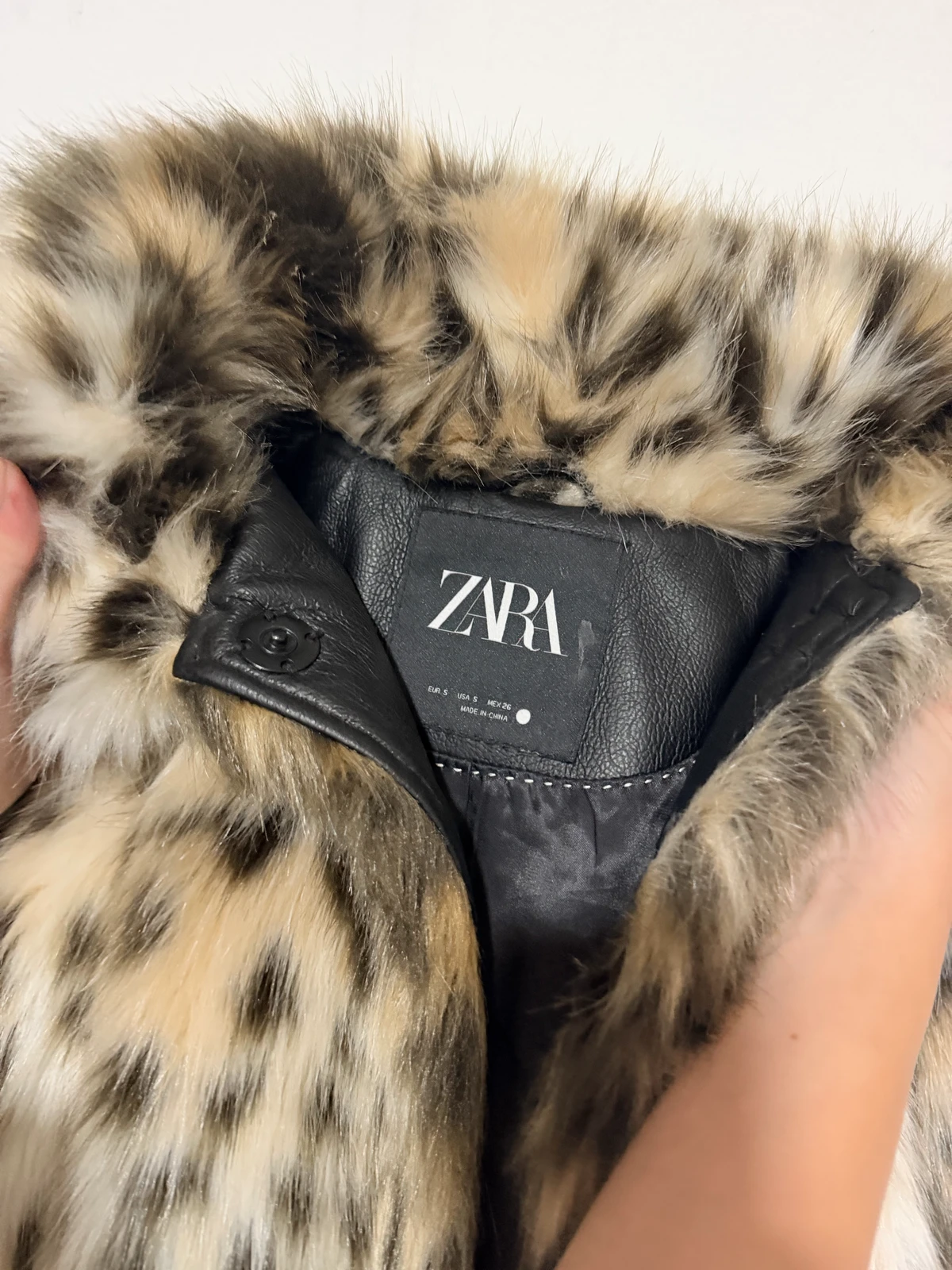 Zara bunda