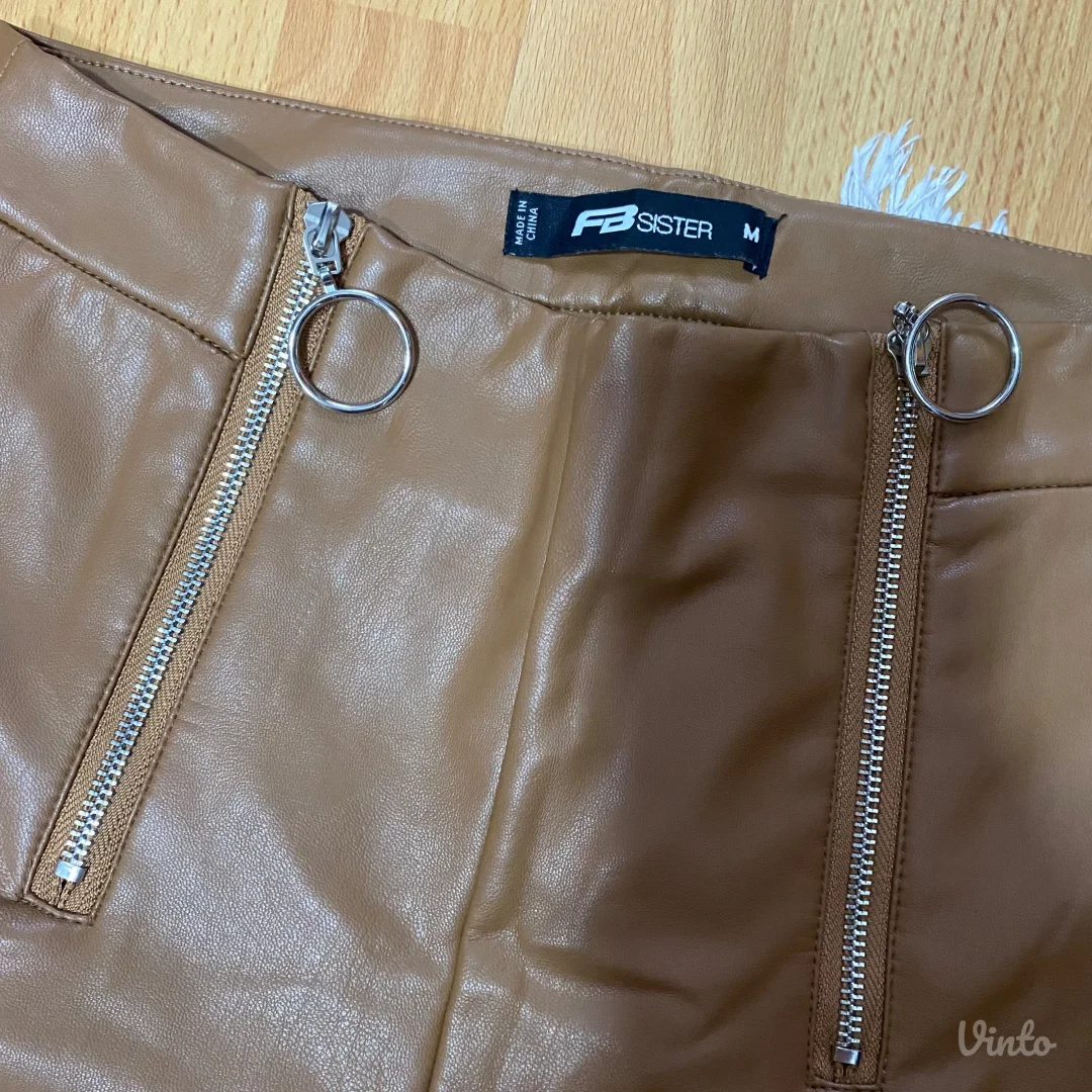 Kožne pantalone postavljene iznutra ❄️