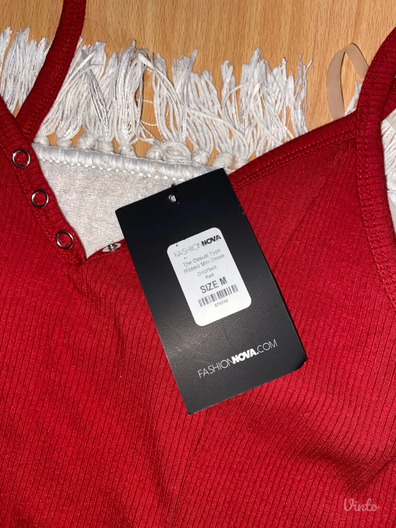 Fashionnova - NOVO sa etiketom