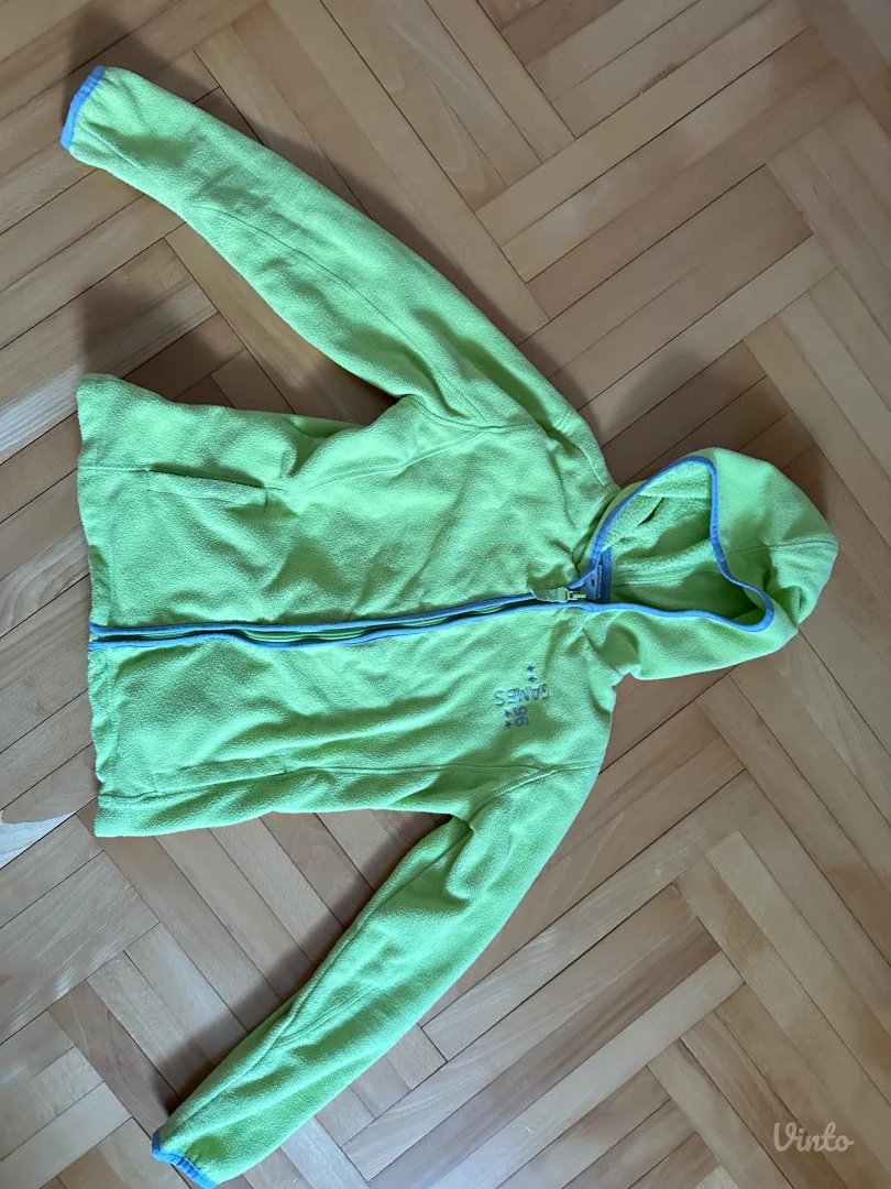 Plišan duks na kopčanje