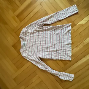 Reserved majica dugih rukava