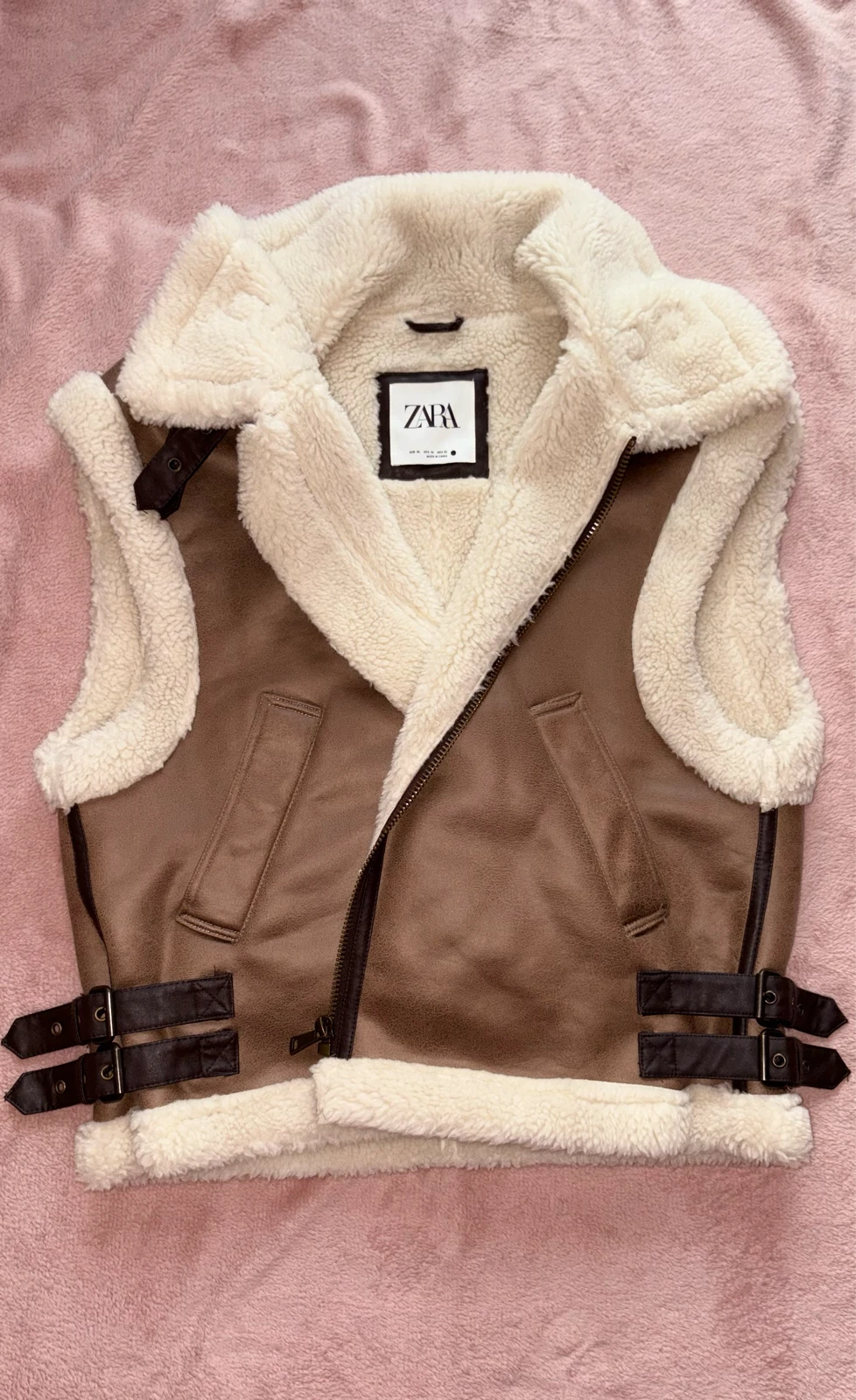 Zara prsluk