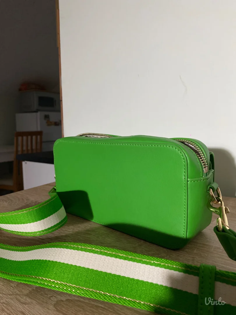 Tommy Hilfiger torbica NOVA