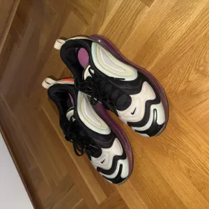 Nike original 720
