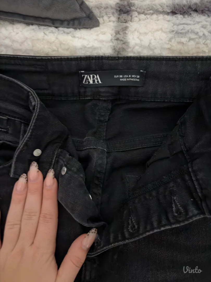 Zara jeans