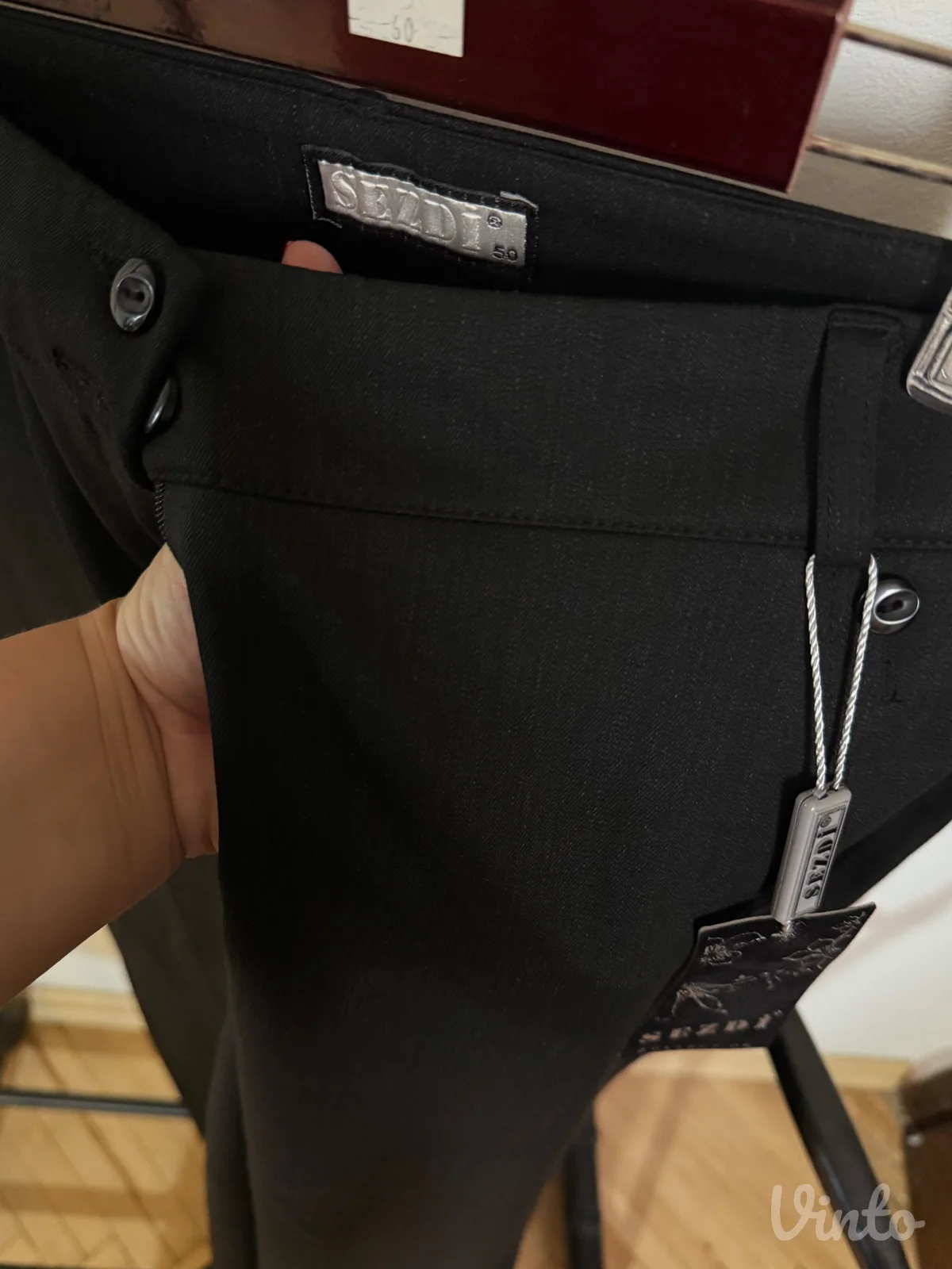 NOVO Svečane pantalone
