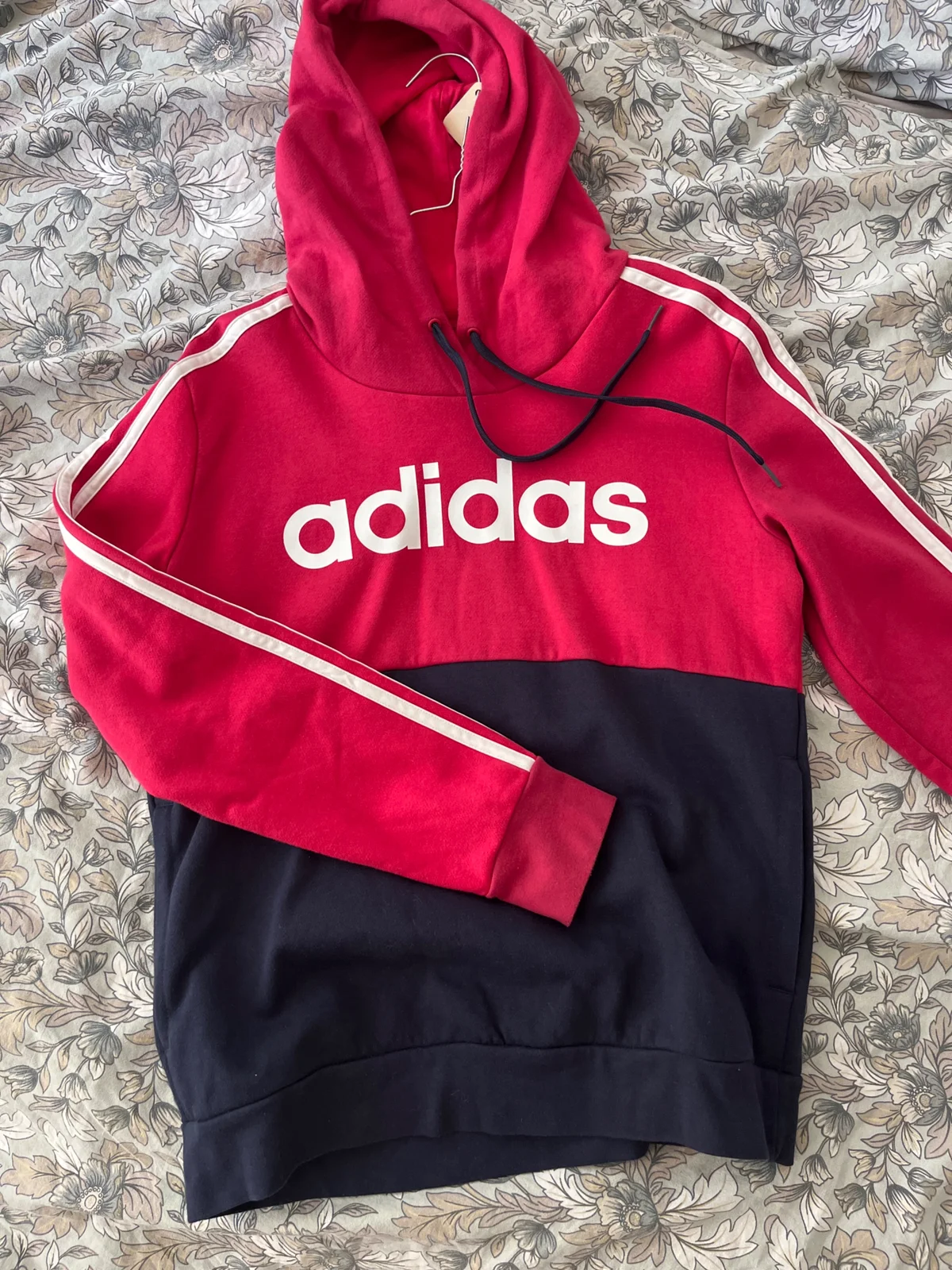 Adidas duks