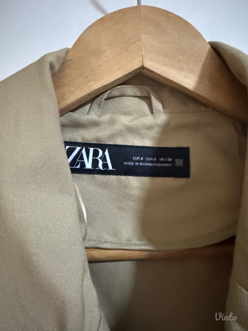 ZARA kratki mantil S