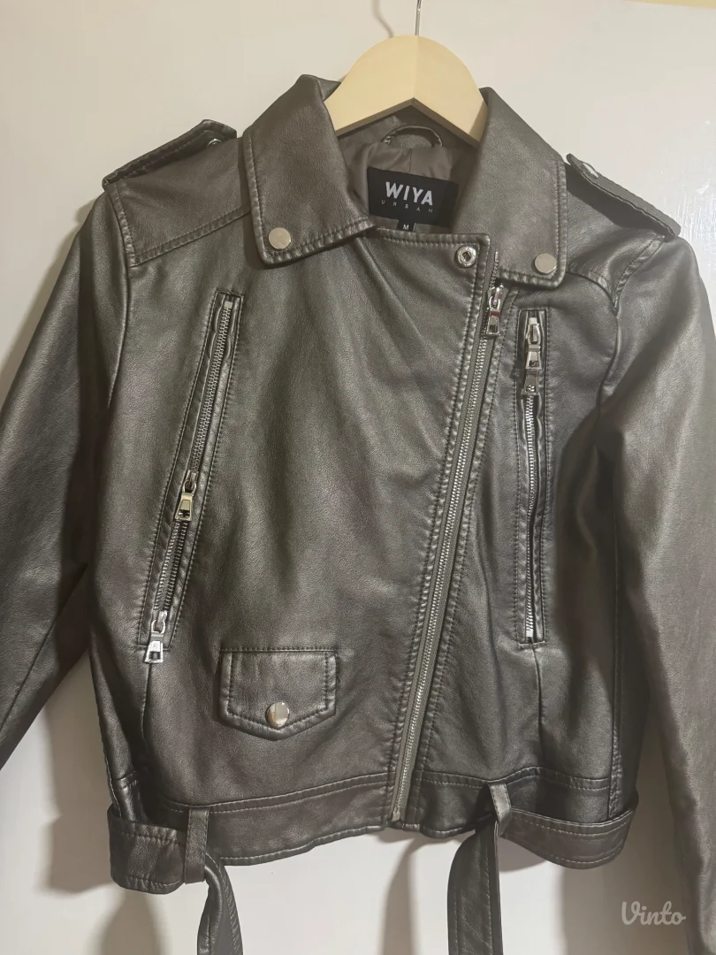 Ženska kožna jakna M