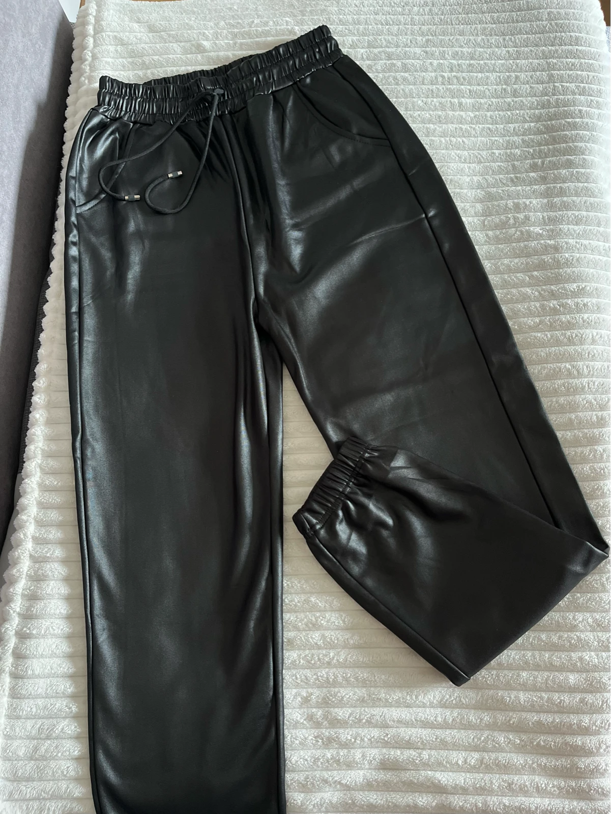Kozne pantalone