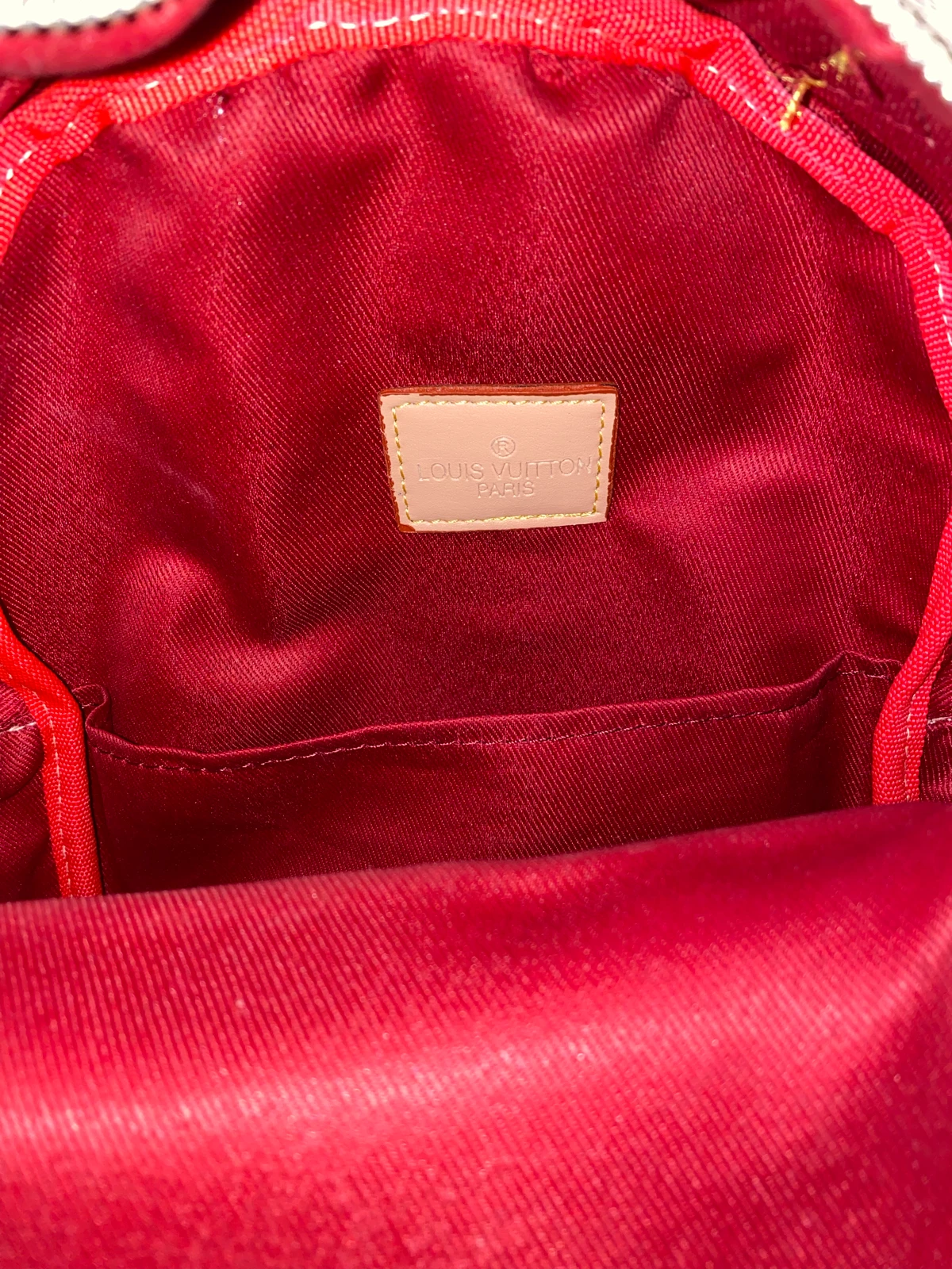 Louis Vuitton ranac kopija