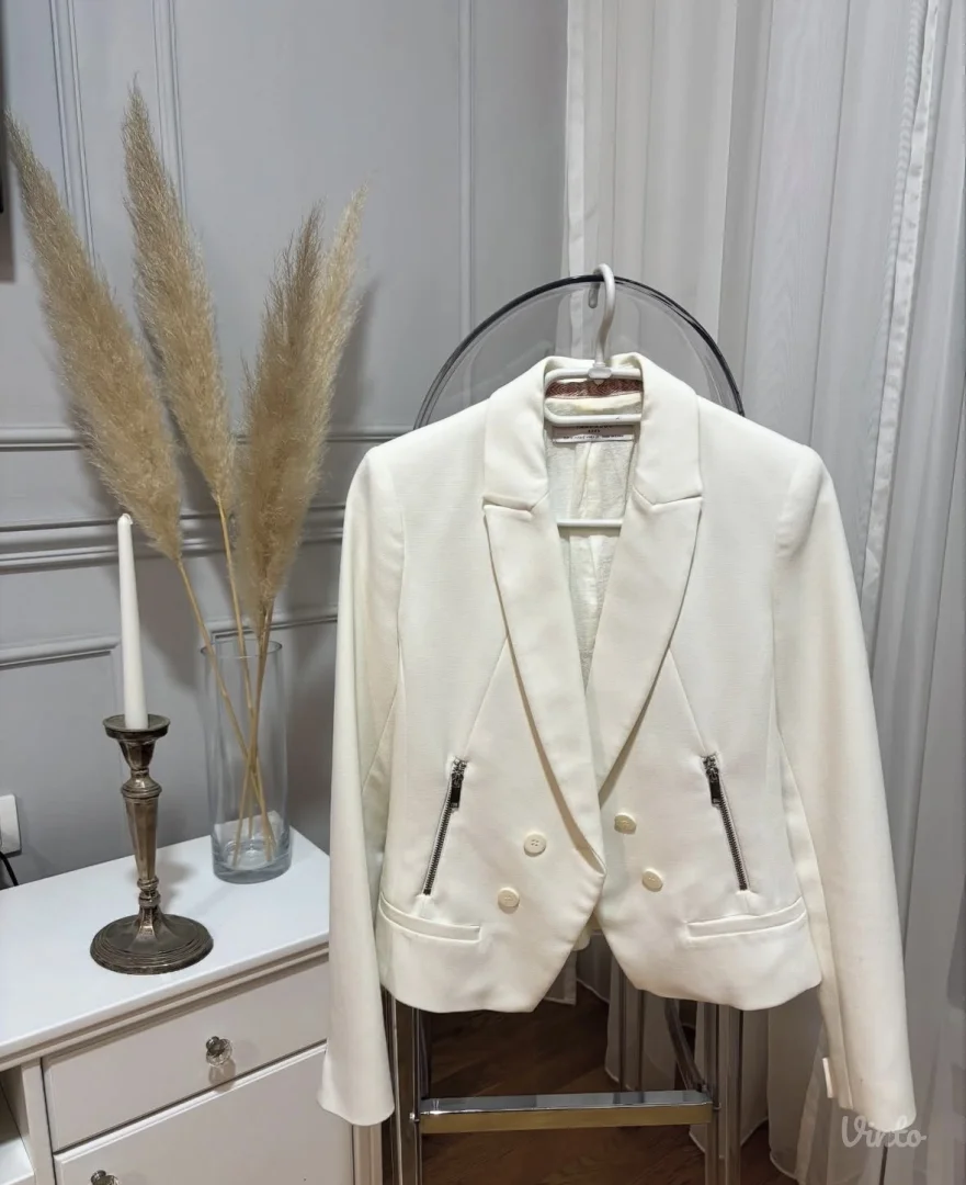 Zara beli sako