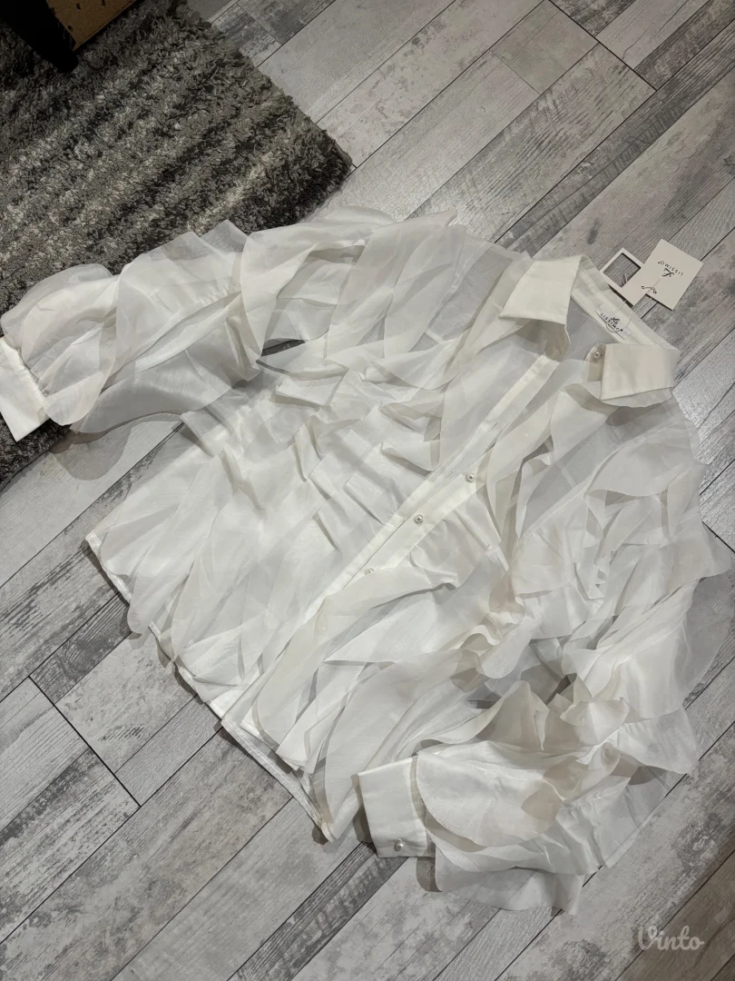 Bela košulja nova sa etiketom