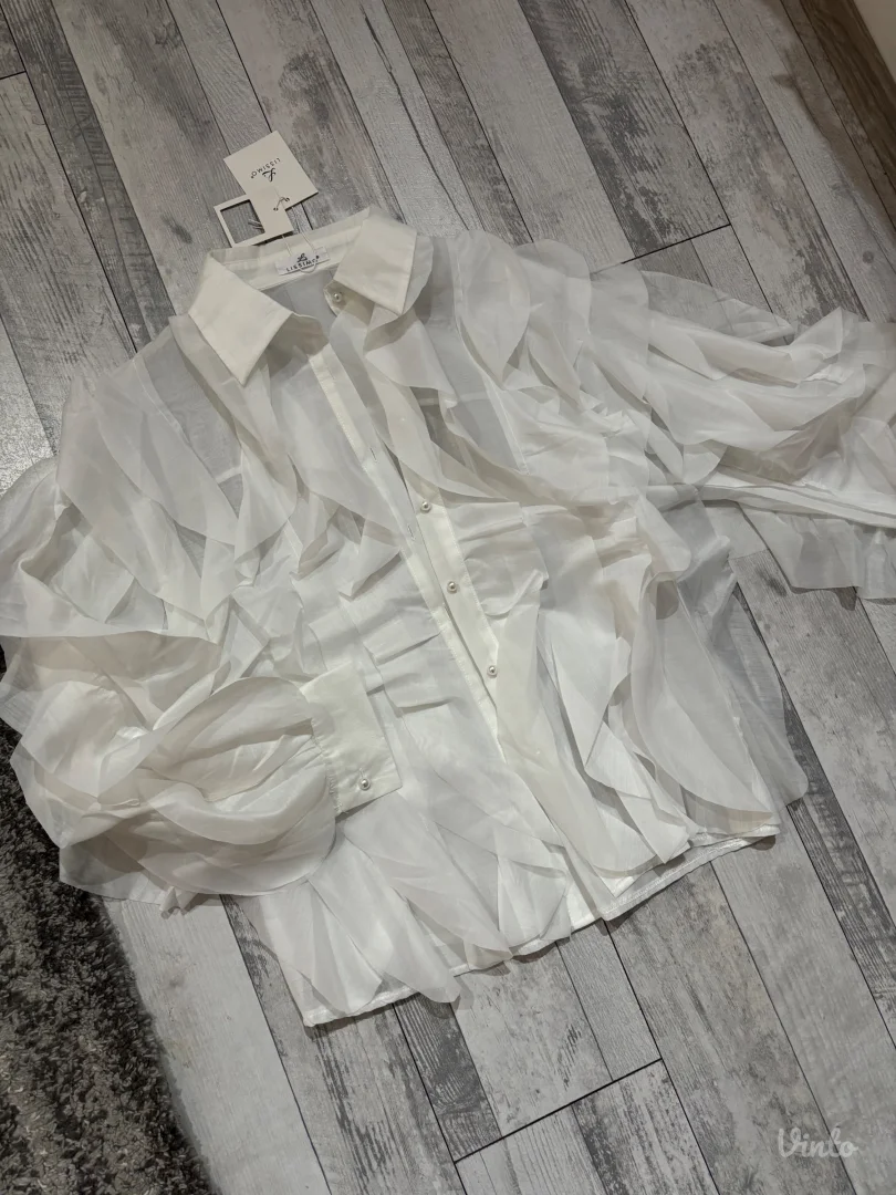 Bela košulja nova sa etiketom