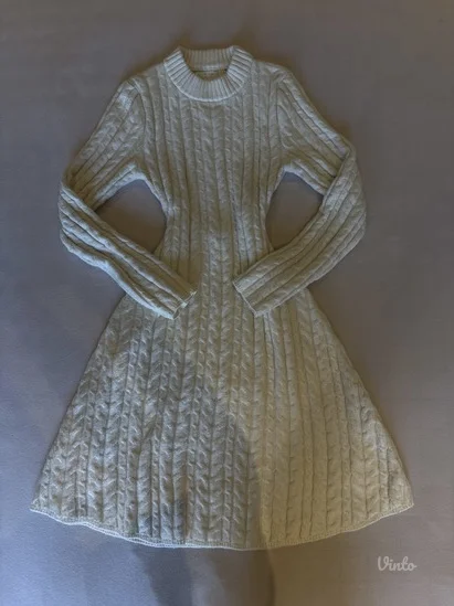 Bershka leprsava deblja haljinica sa otvorenim ledjima