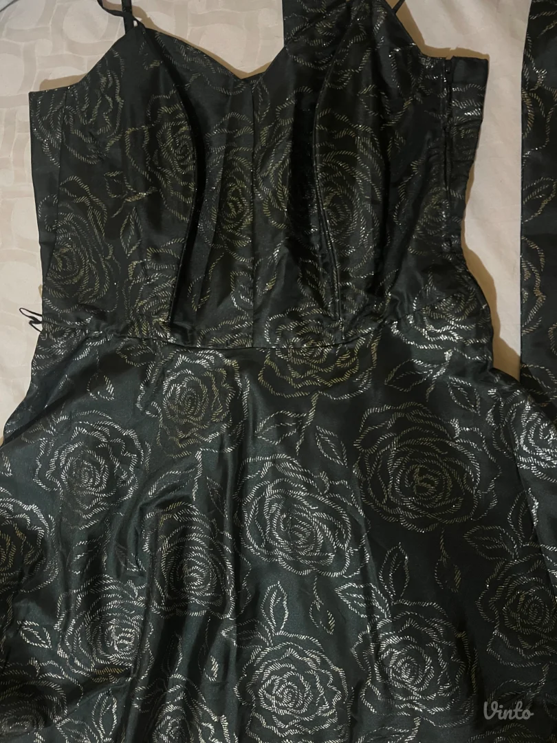 crna svečana korset haljina sa šljokicama