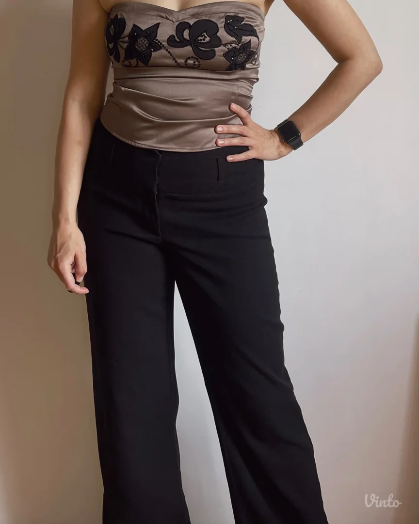 Korset top iz ranih 2000-ih Camaïeu