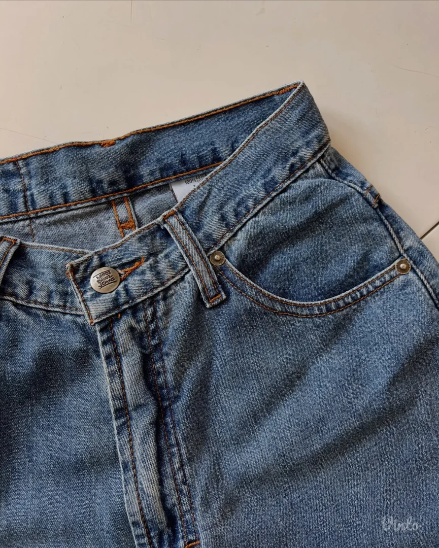 Američki vintage farmerke iz ranih 90-ih