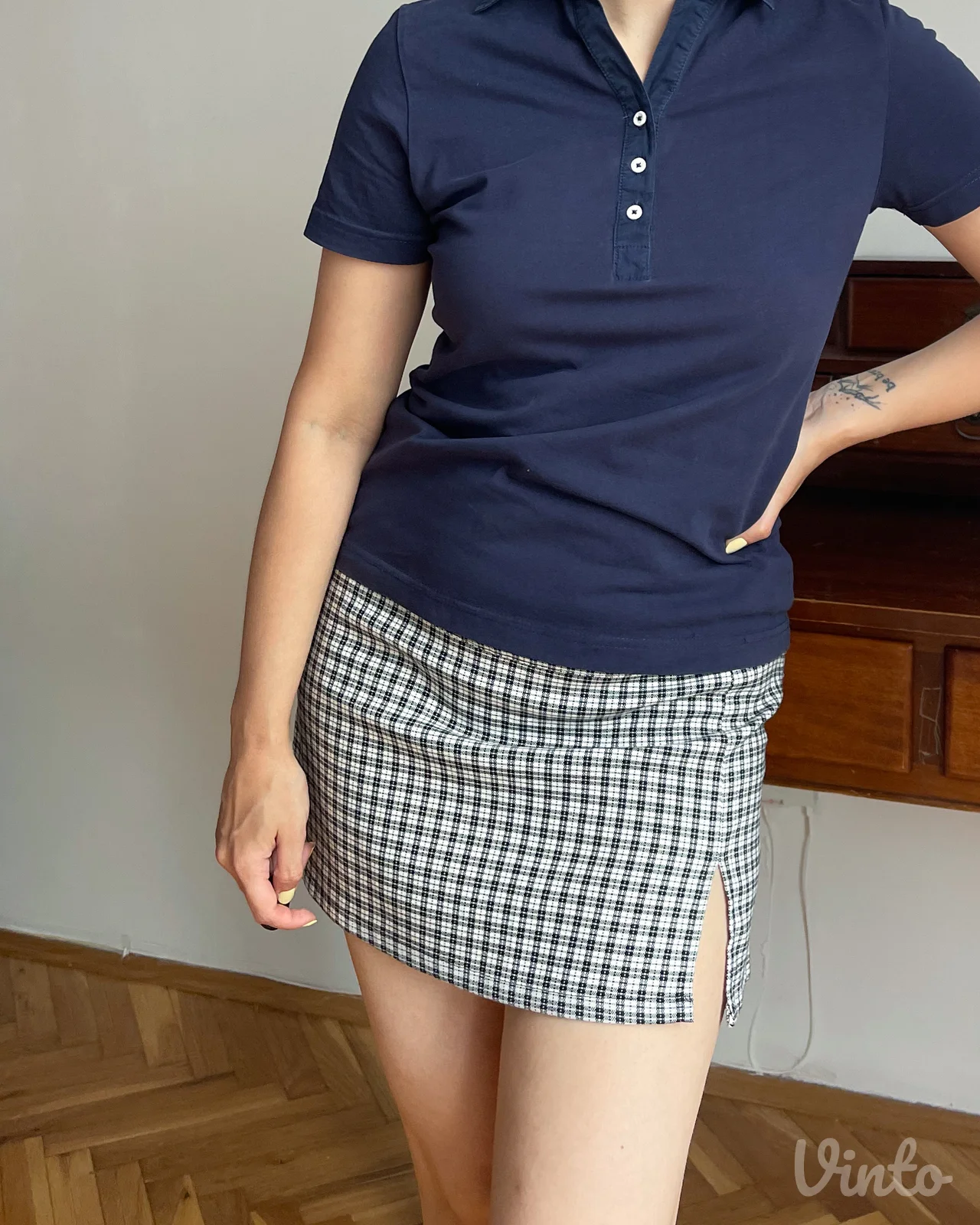 Polo majica u teget boji iz 00-ih