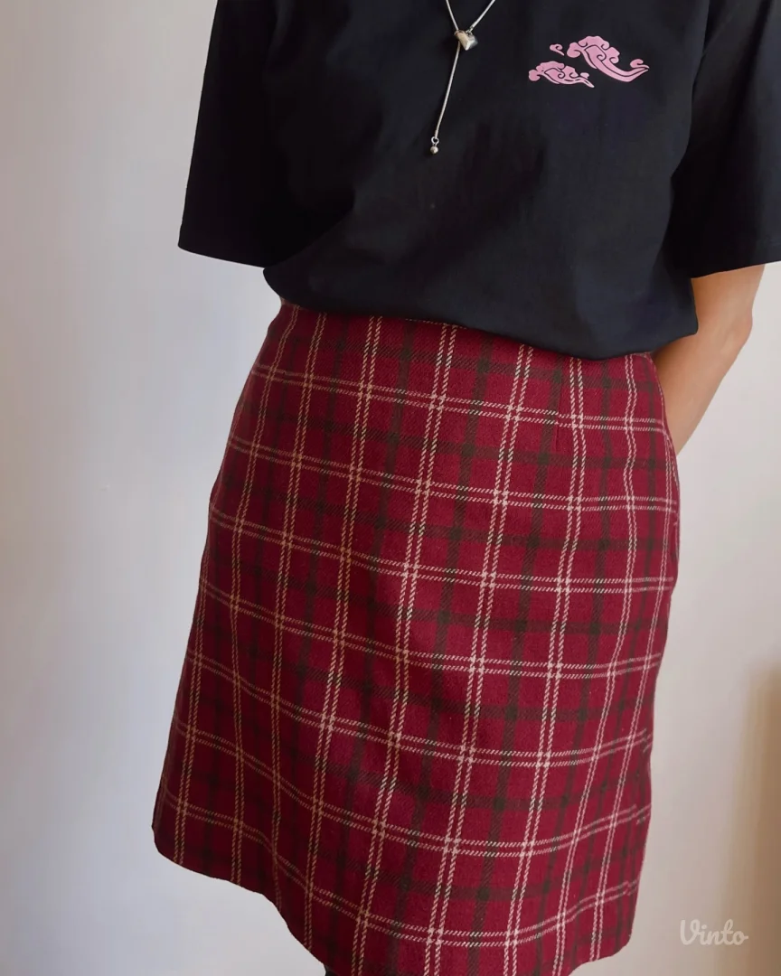 Mini suknja Esprit iz 90–00-ih u bordo boji sa kariranim printom