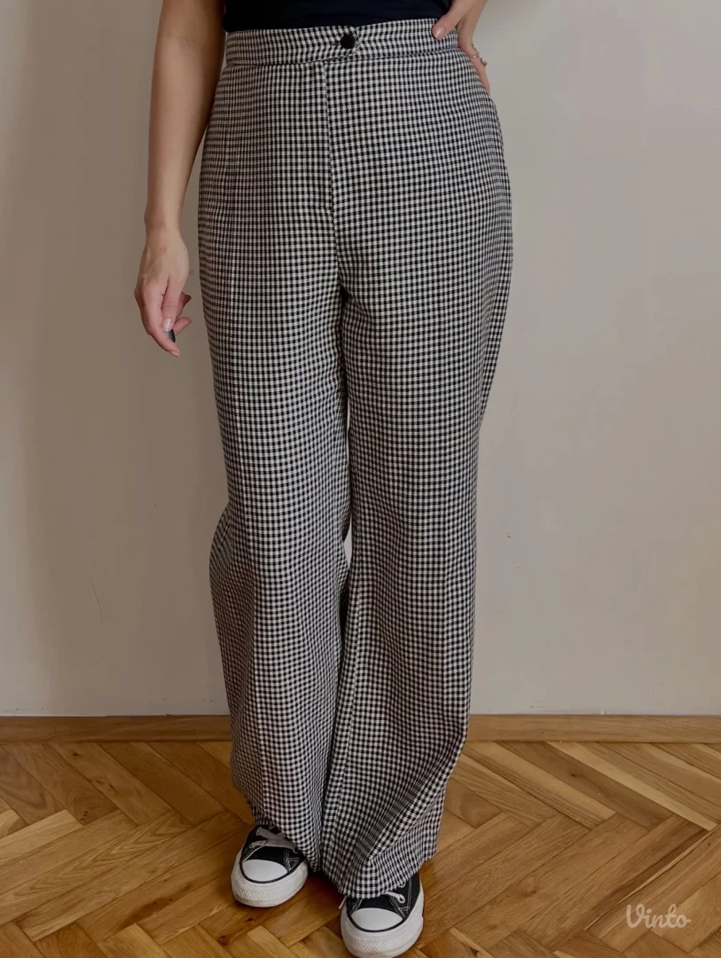 Pantalone s printom houndstooth